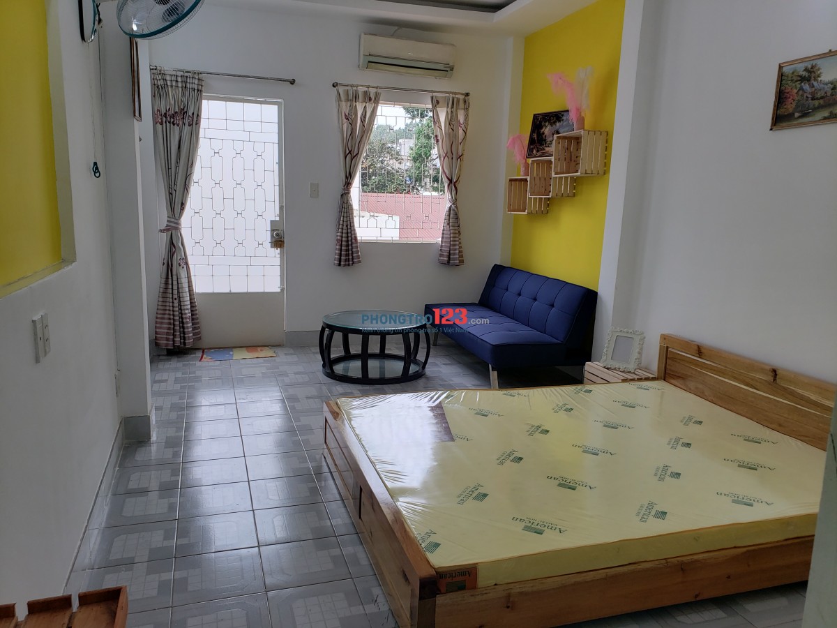 Phòng 45m2, full nội thất, đường Nguyễn Trãi, P9 cũ, Q5, 5tr7/ tháng