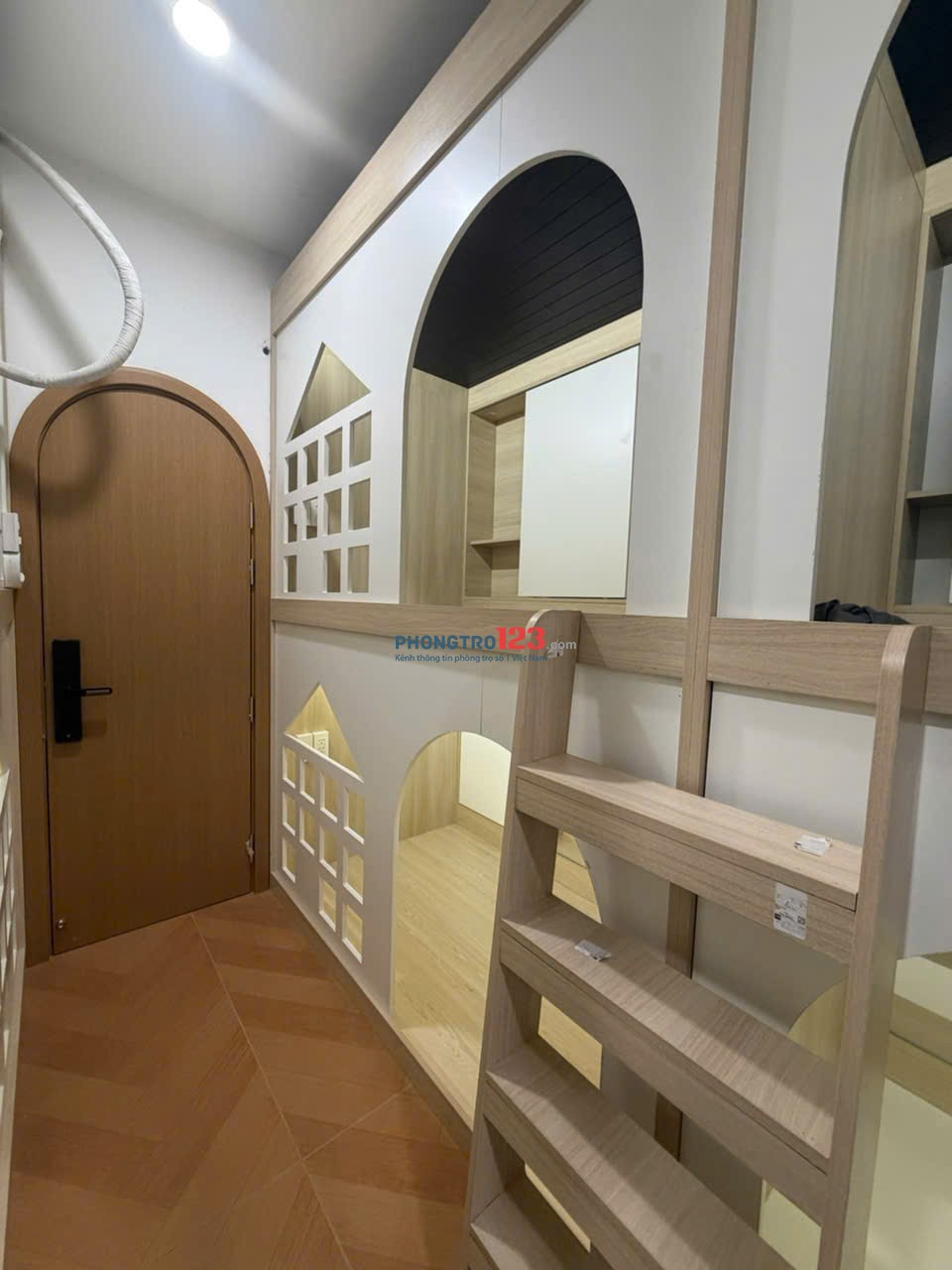 KTX Sleepbox Hoàng Diệu 2 Thủ Đức - Gần ĐH Ngân Hàng, SPKT - Trọn Gói Từ 1Tr8