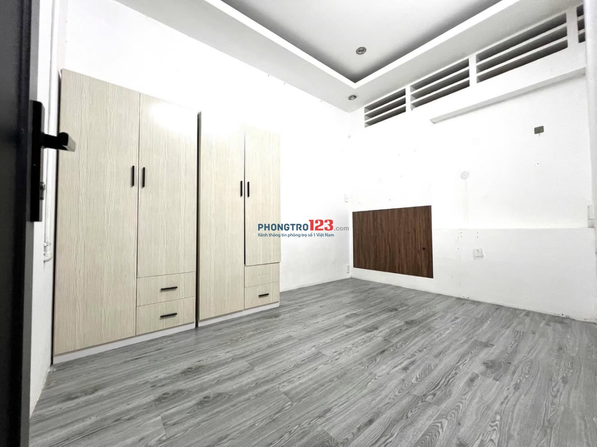 Pass lại căn hộ 2PN tách bếp số 70 Hồng Hà, Tân Bình