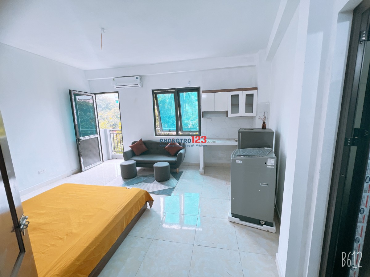 Cho thuê phòng full đồ, ban công thoáng tại số 10/144 Hồ Quan Nhân, Thanh Xuân gần DH Nhân Văn