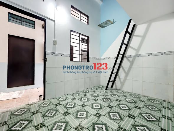 Phòng gác Đúc 474 Nguyễn Tri Phương gần Đường Số 5 - cầu Linh Xuân - Giờ Tự Do