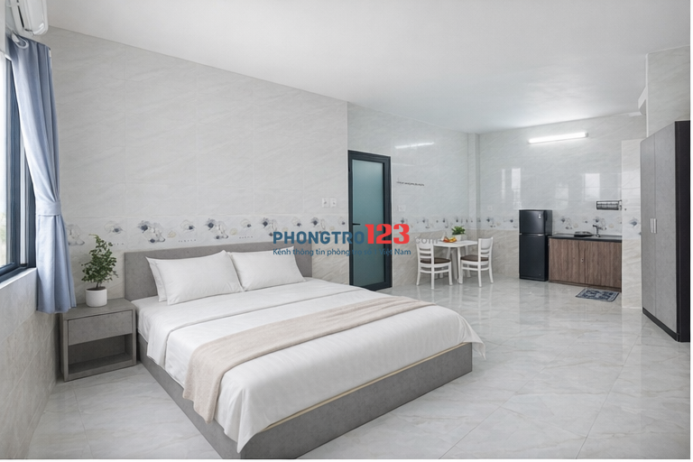 TRỐNG LẠI 1P CỬA SỔ TRỜI FULL NỘI THẤT NGAY KÊNH NƯỚC ĐEN - BÌNH LONG