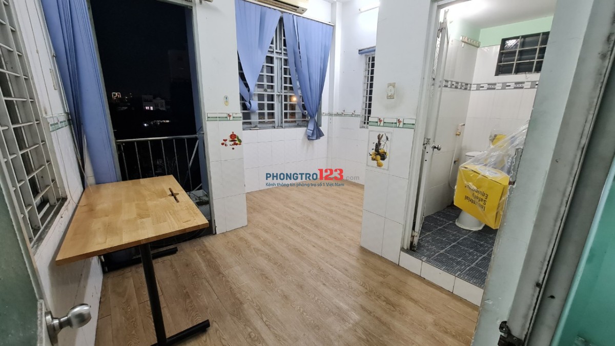 Cho thuê phòng trọ trong nhà 3 tầng - quận 7
