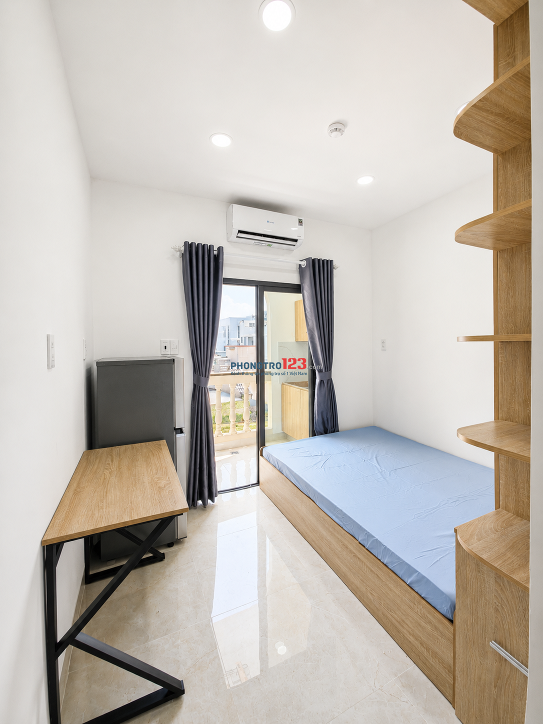 Chính chủ-Studio Mới Xây, Ban công riêng, Tách Bếp-Kế bên Chung Cư EcoGreen Q7, cách KCX 2,5km