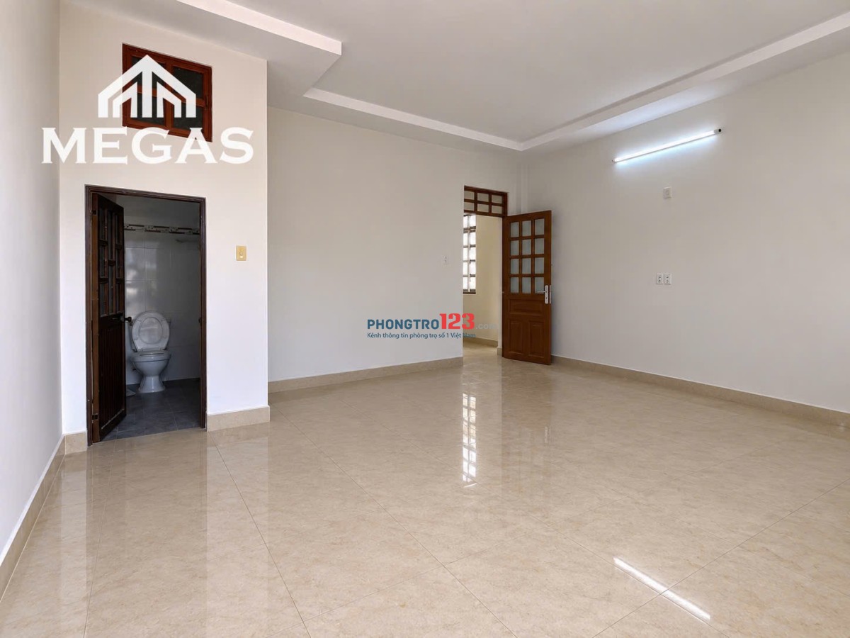 Phòng Ban Công 35m2, sát cầu Phú Mỹ, Crescent Mall, đh TDTU chỉ 4Tr5
