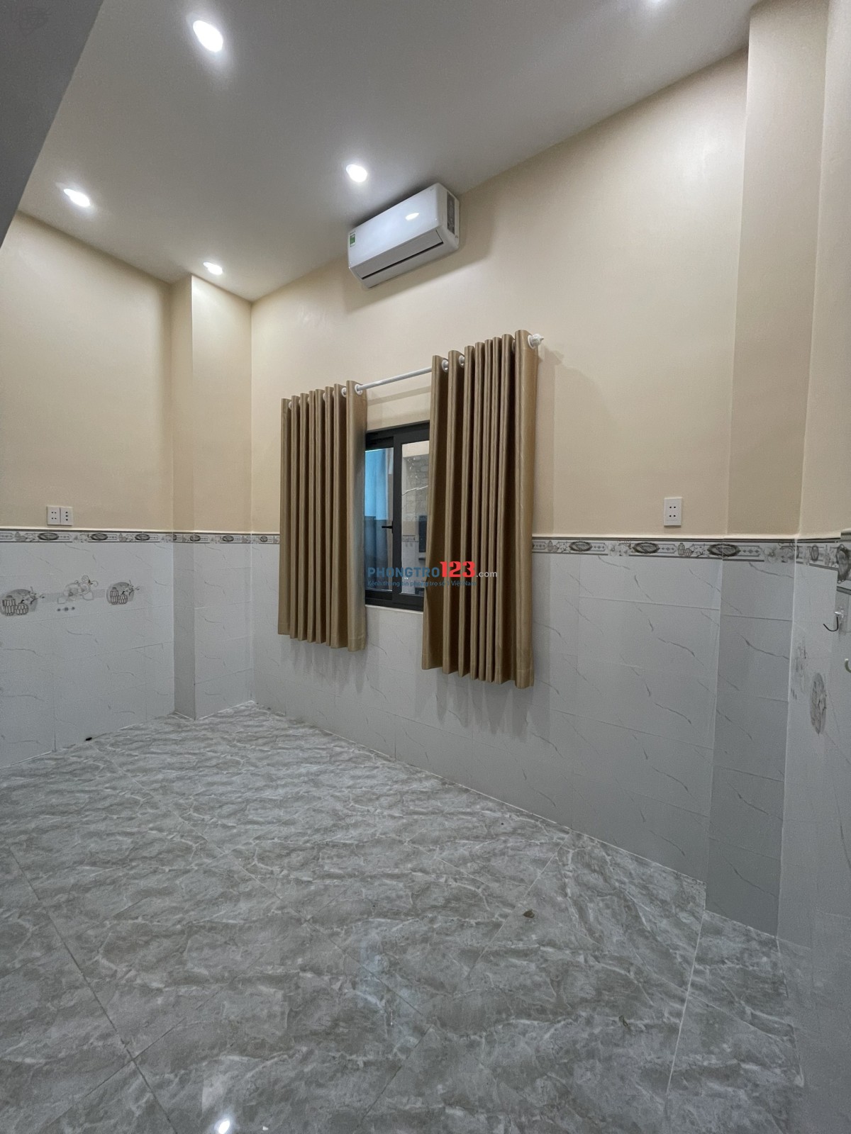 GIÁ 2TR6 CÒN 1 PHÒNG DUY NHẤT_CÓ MÁY LẠNH,NƯỚC NÓNG,WIFI_KHÓA VÂN TAY,GIỜ GIẤC TỰ DO - FREE XE MÁY