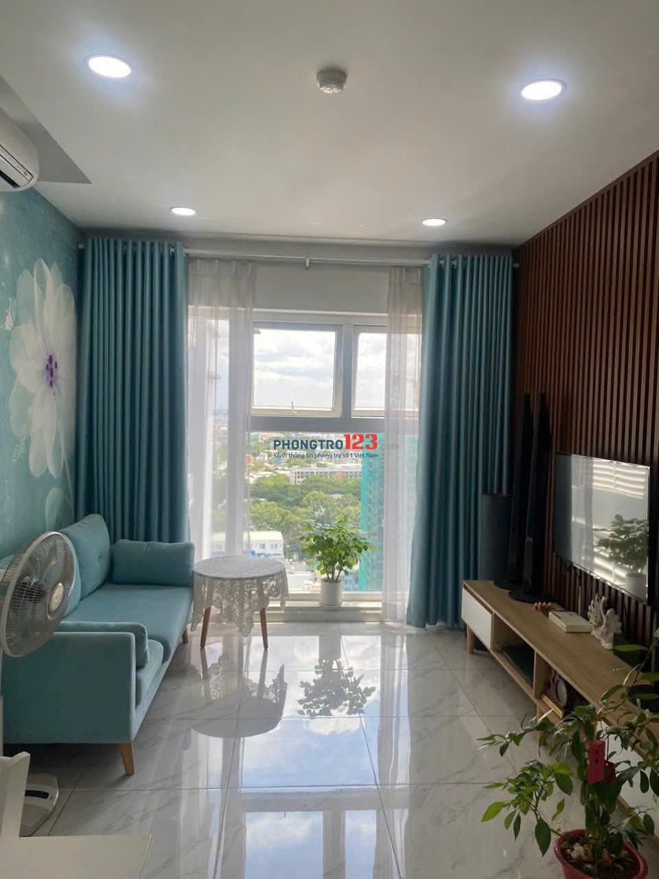 Central Plaza- 91 Phạm Văn Hai căn 55m2, 1p ngủ, giá 10tr5/th