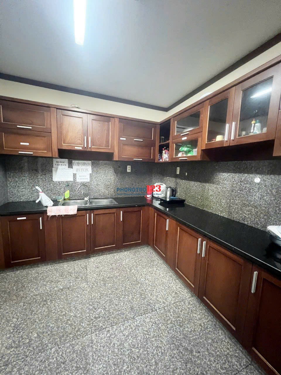 Phòng mới đầy đủ nội thất trong chung cư Hoàng Anh Thanh Bình với an ninh 24/24 ở Quận 7