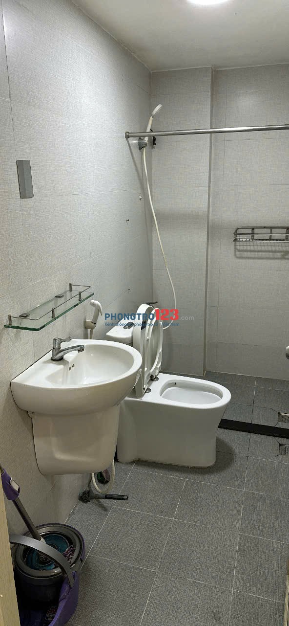Chính chủ cho thuê nhà nguyên căn 392/16/30 Cao Thằng, P. Hòa Hưng, 3m x 12m, 1 trệt 1 lầu, có 2PN