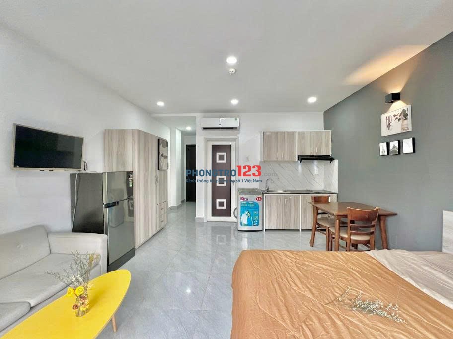 Cho thuê căn hộ studio, có hồ bơi - Đường Nguyễn Văn Đậu, Bình Thạnh gần Phú Nhuận, Quận 1 và Quận 3