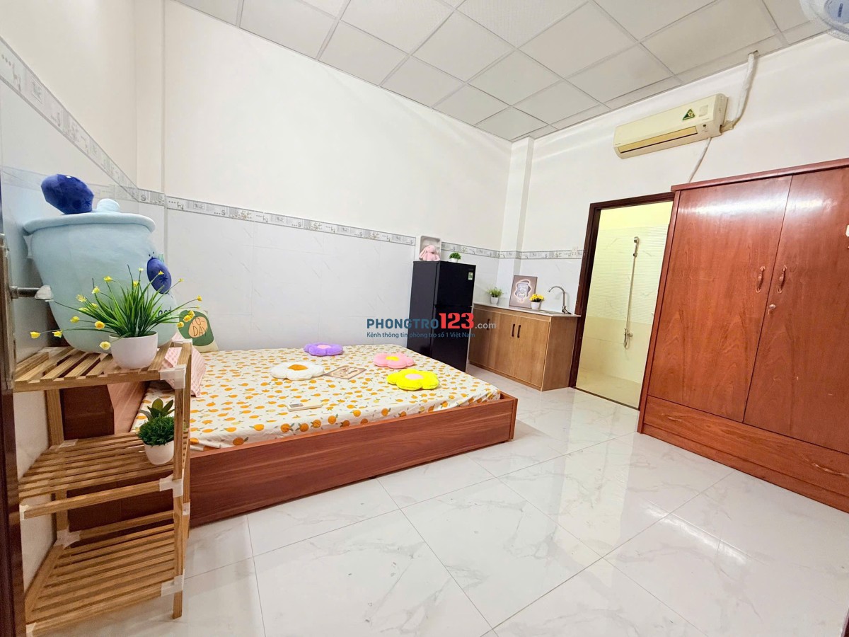 Cho Thuê Phòng Full Nội Thất Gần Toà Nhà Viettel - Vòng Xoay Dân Chủ - Đại Học Kinh Tế - ĐH Hoa Sen