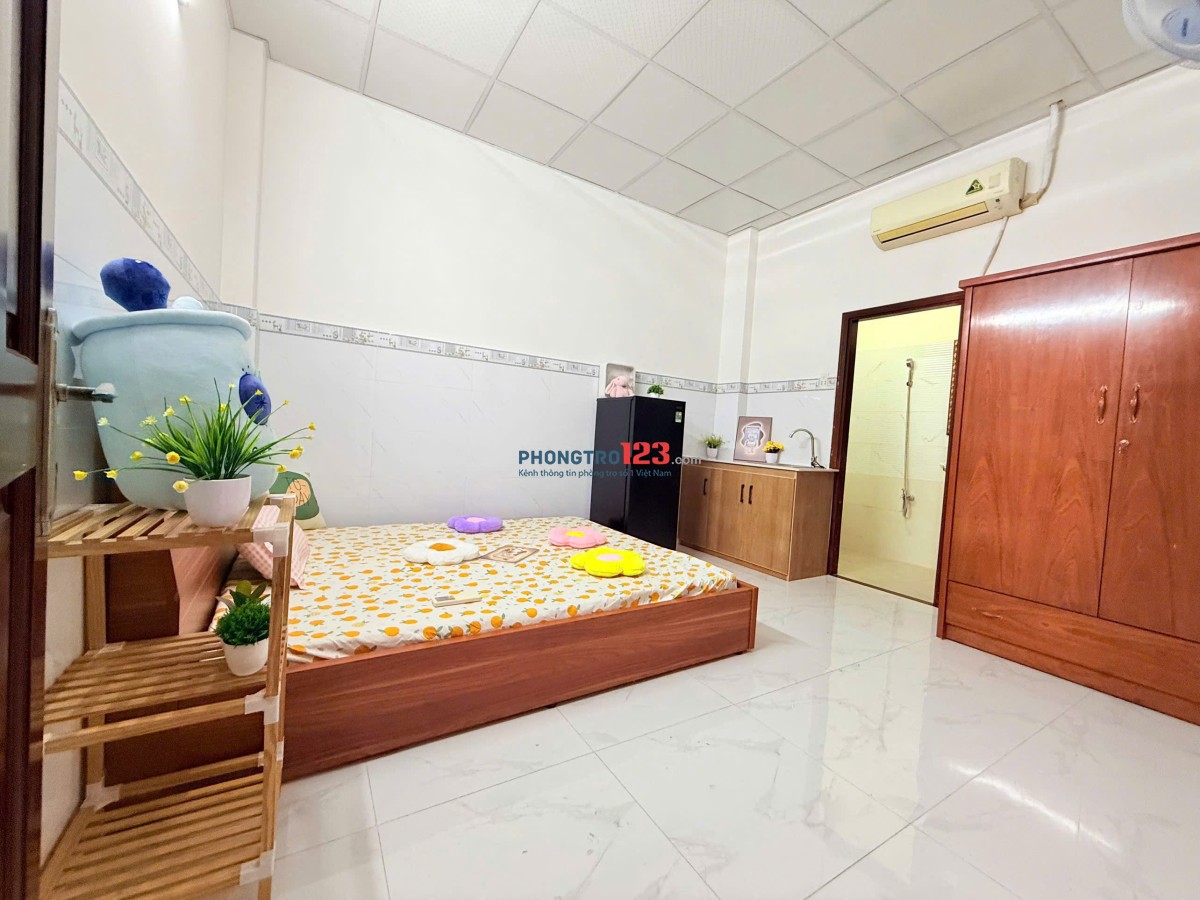 Cho Thuê Phòng Full Nội Thất Gần Toà Nhà Viettel - Vòng Xoay Dân Chủ - Đại Học Kinh Tế - ĐH Hoa Sen