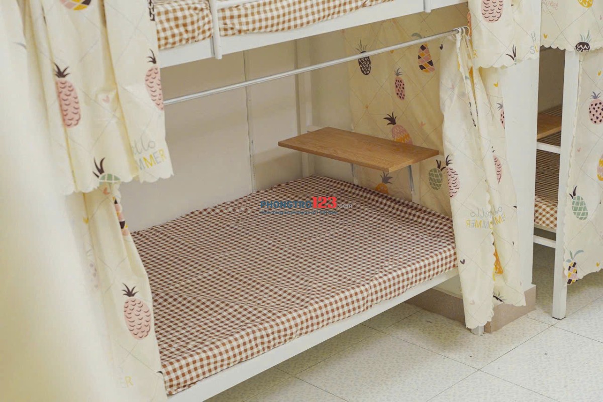 Ký Túc Xá Đường Ưng Văn Khiêm, Bình Thạnh , Gần DH Ngoại Thương CS2, DH GTVT– Chỉ 1.650.000Đ/Tháng