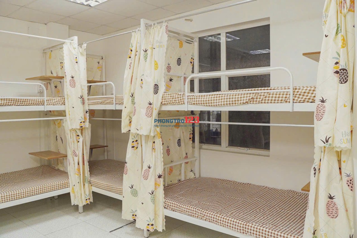 Ký Túc Xá Đường Ưng Văn Khiêm, Bình Thạnh , Gần DH Ngoại Thương CS2, DH GTVT– Chỉ 1.650.000Đ/Tháng