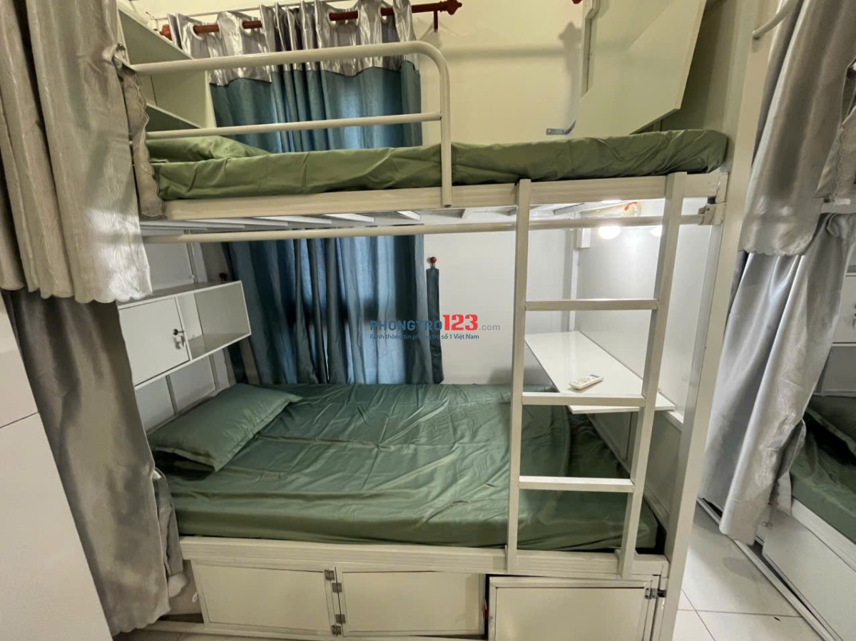Ký Túc Xá Đường Trục, Quận Bình Thạnh – Chỉ Từ 1.700.000Đ/Tháng Đối Diện DH Văn Lang