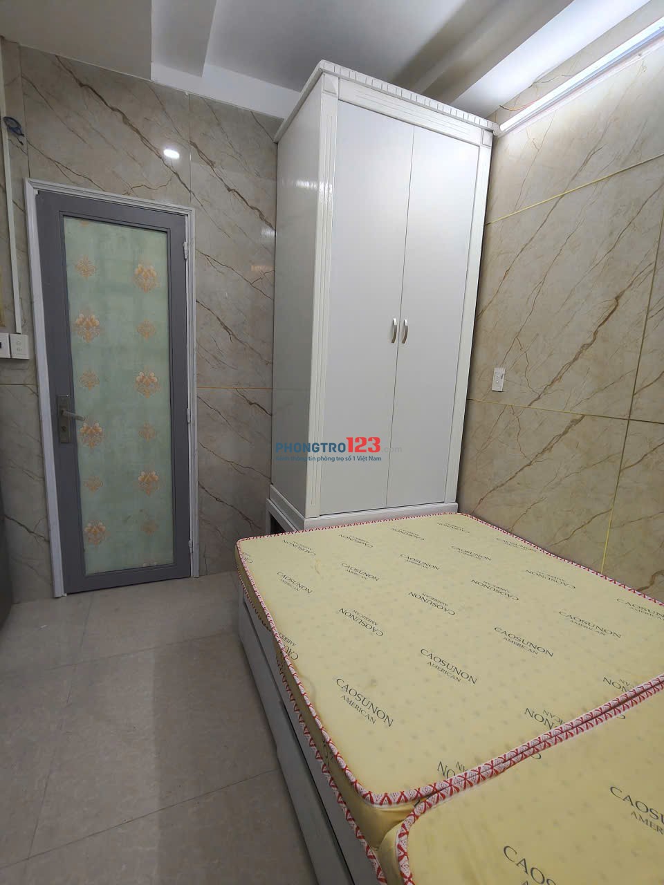 Cho thuê phòng trọ đầy đủ nội thất tại 5/1 Đường Tống Văn Hên