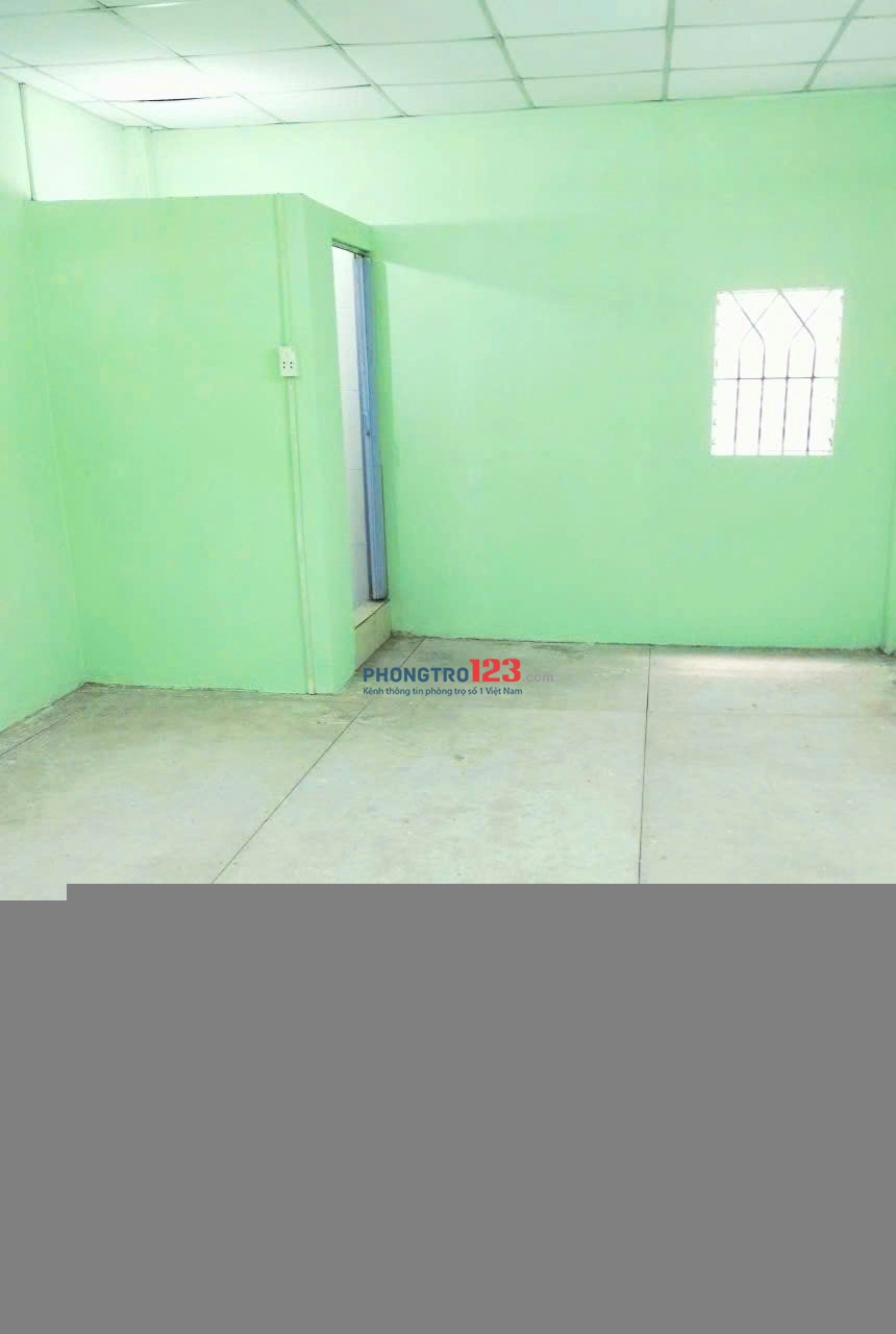 Mik là chính chủ, cho thuê với giá 4t ngang 4mx 12m , trệt +01 lửng