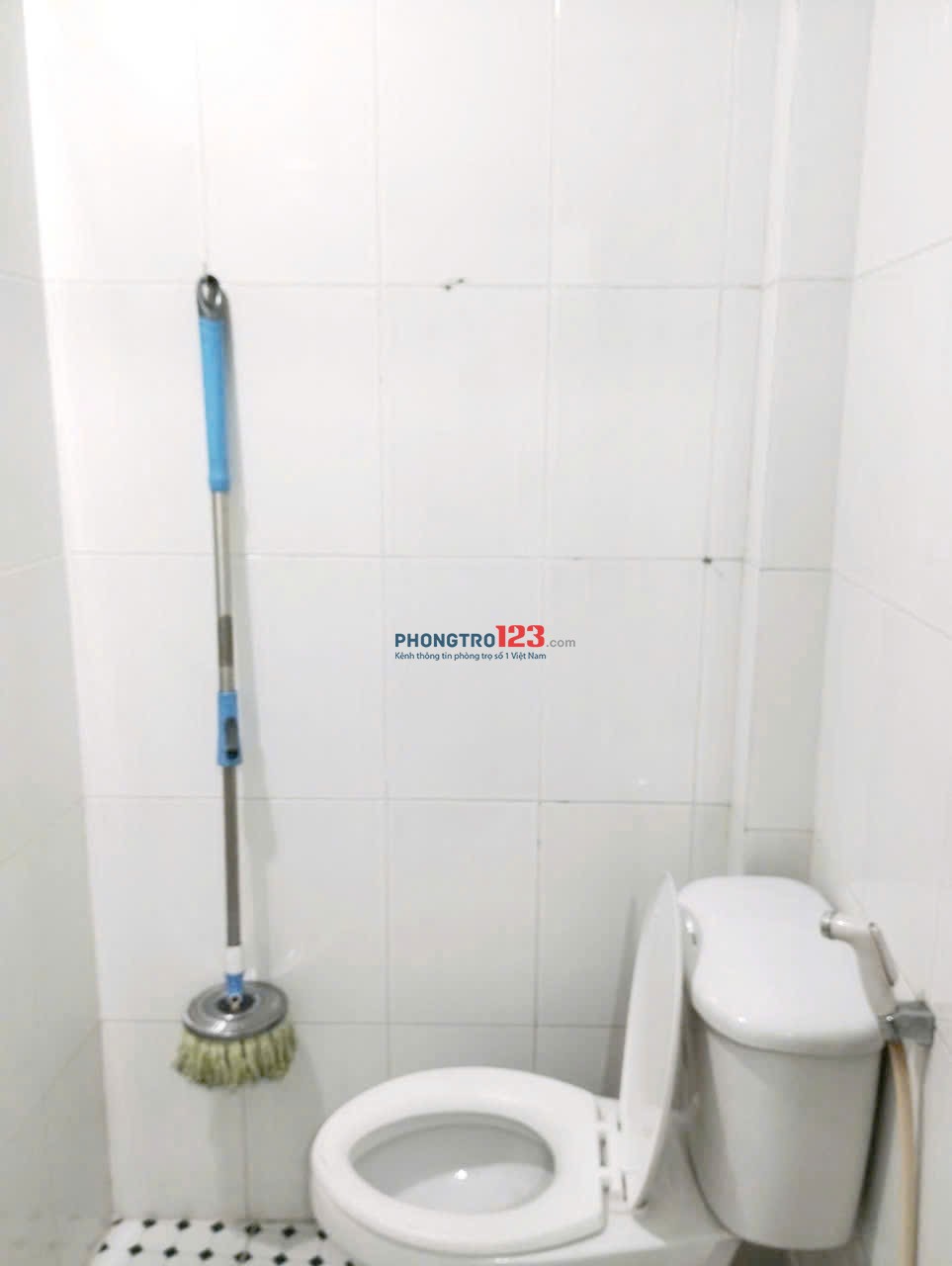 Mik là chính chủ, cho thuê với giá 4t ngang 4mx 12m , trệt +01 lửng