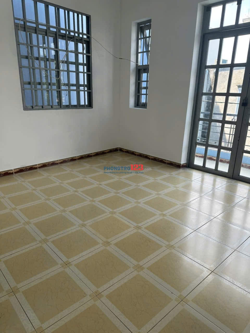 Nhà có liền ở đường Trương Đăng Quế, Phường 1, Quận Gò Vấp, giờ giấc tự do