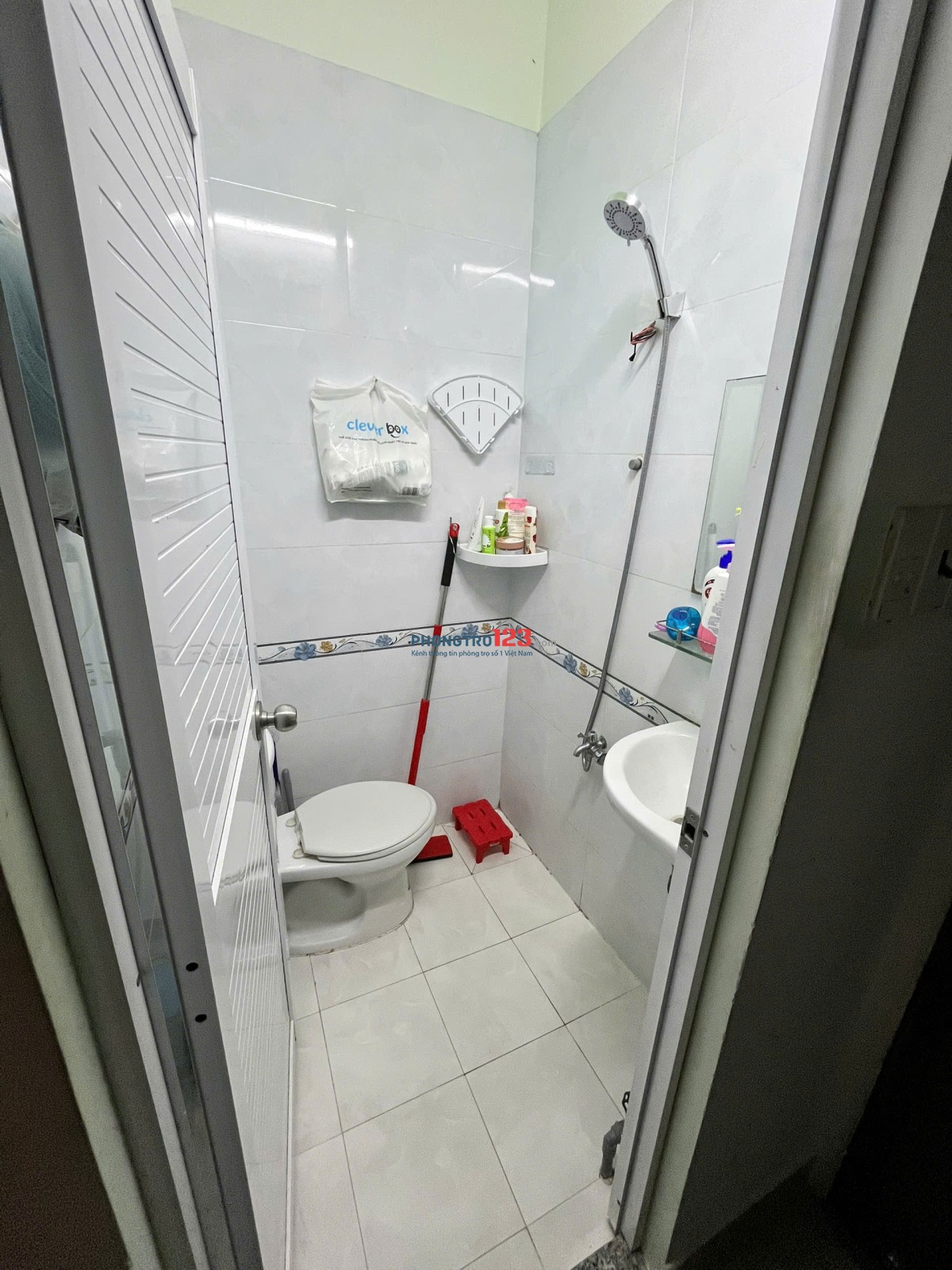 [QUẬN 8] CHO THUÊ PHÒNG MỚI - BAN CÔNG THOÁNG MÁT- GIÁ CHỈ 2TR5