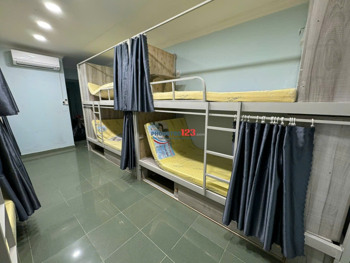 KTX Nữ Cách Mạng Tháng Tám Quận 10 Giá Chỉ Từ 1.700.000đ/Tháng
