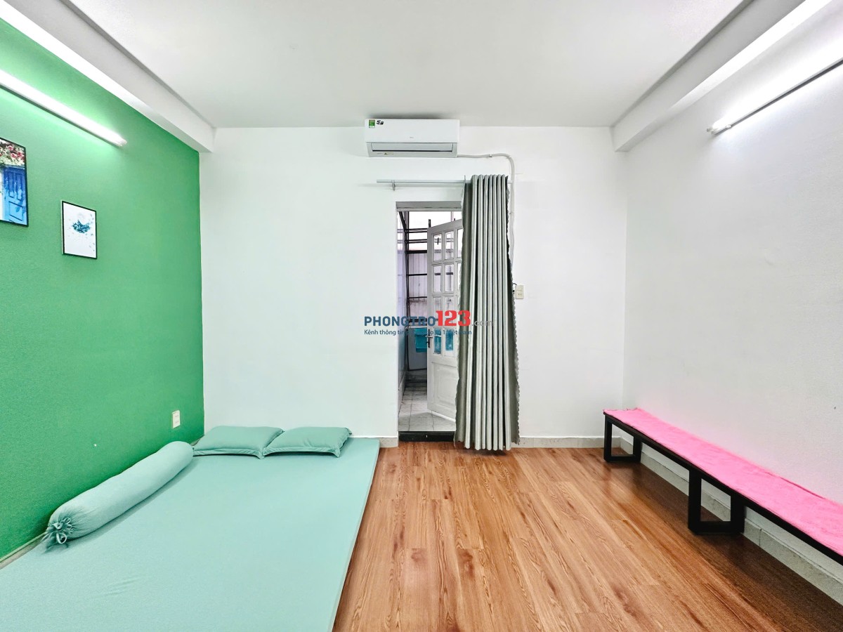 Cho thuê nguyên tầng Penthouse 1PN siêu rộng thoáng và riêng tư, có ban công full nội thất 40m2