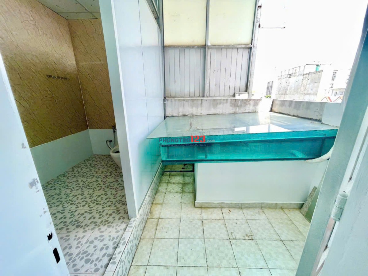 Cho thuê nguyên tầng Penthouse 1PN siêu rộng thoáng và riêng tư, có ban công full nội thất 40m2