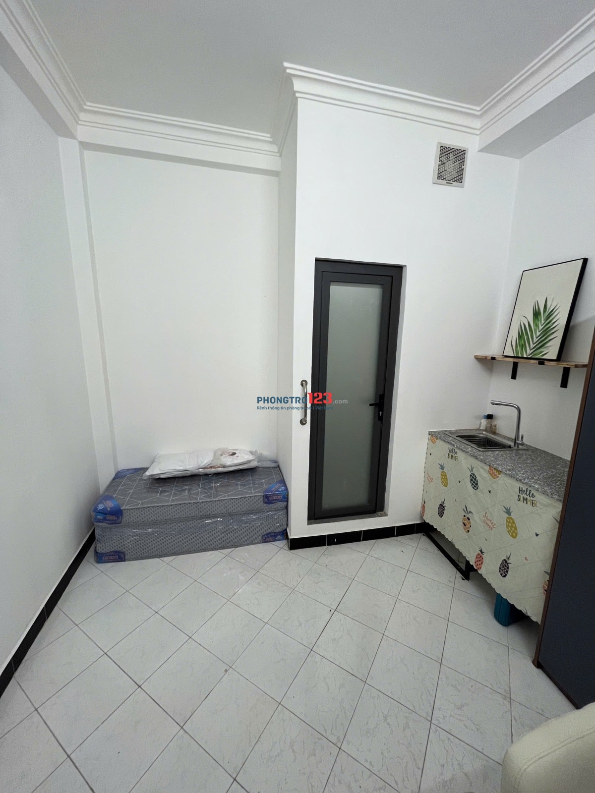 Studio 19m2- full nội thất- toilet riêng - máy giặt riêng- bếp riêng - máy lạnh đầy đủ- 4,5tr/th