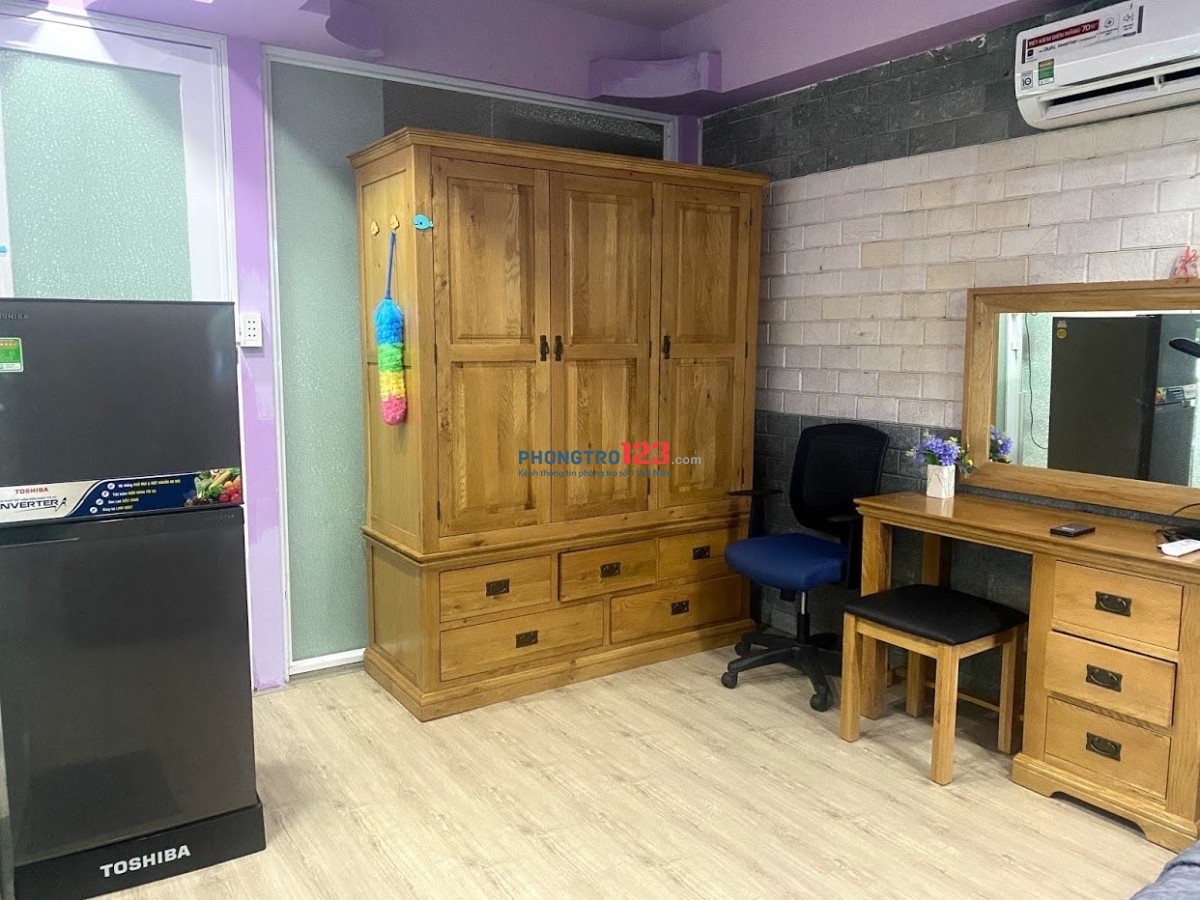 Phòng studio lầu 1 - mặt tiền Bình Quới ph 28- 30m2