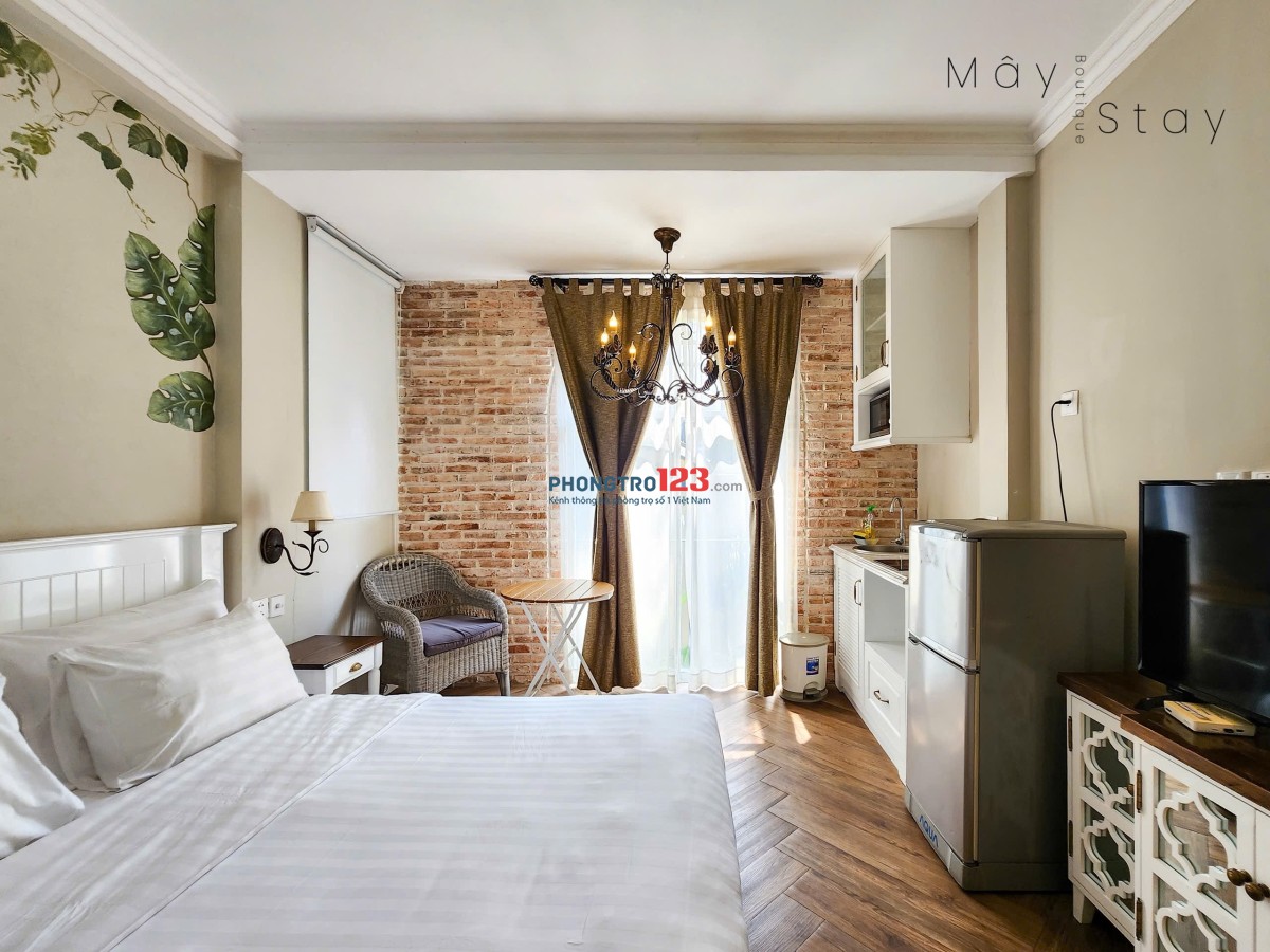 Cho thuê CHDV full nt, ban công gần lotte, tdtu, rmit dễ dàng đi qua q1,4,8