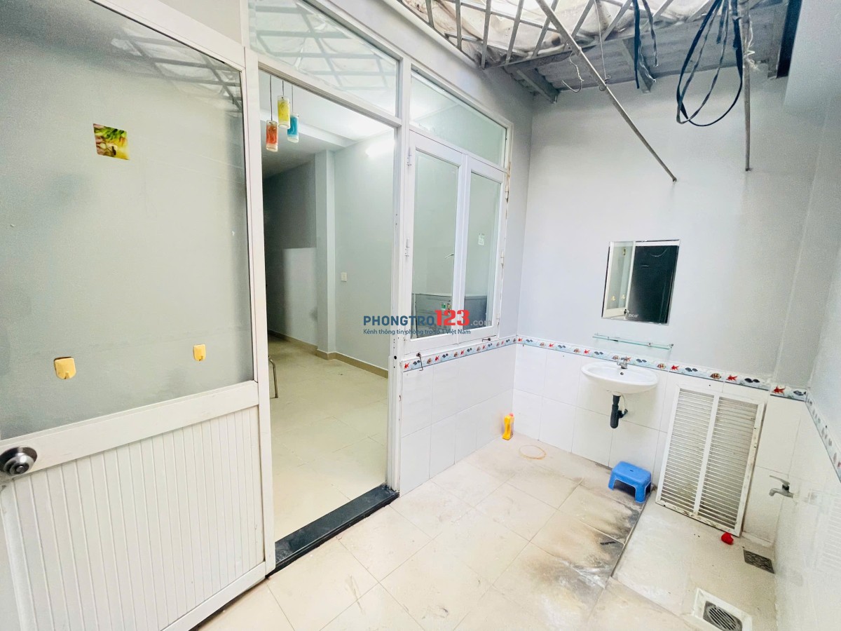 Ngay Lê Văn Việt, Khu CNC DT 50m2 – Phòng PHÒNG NGỦ RIÊNG, SIÊU RỘNG – Tầng trệt không phải leo lầu