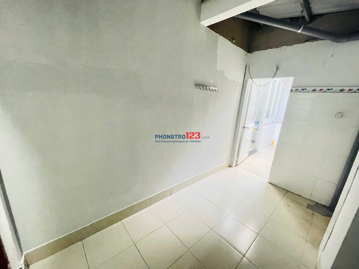 Ngay Lê Văn Việt, Khu CNC DT 50m2 – Phòng PHÒNG NGỦ RIÊNG, SIÊU RỘNG – Tầng trệt không phải leo lầu