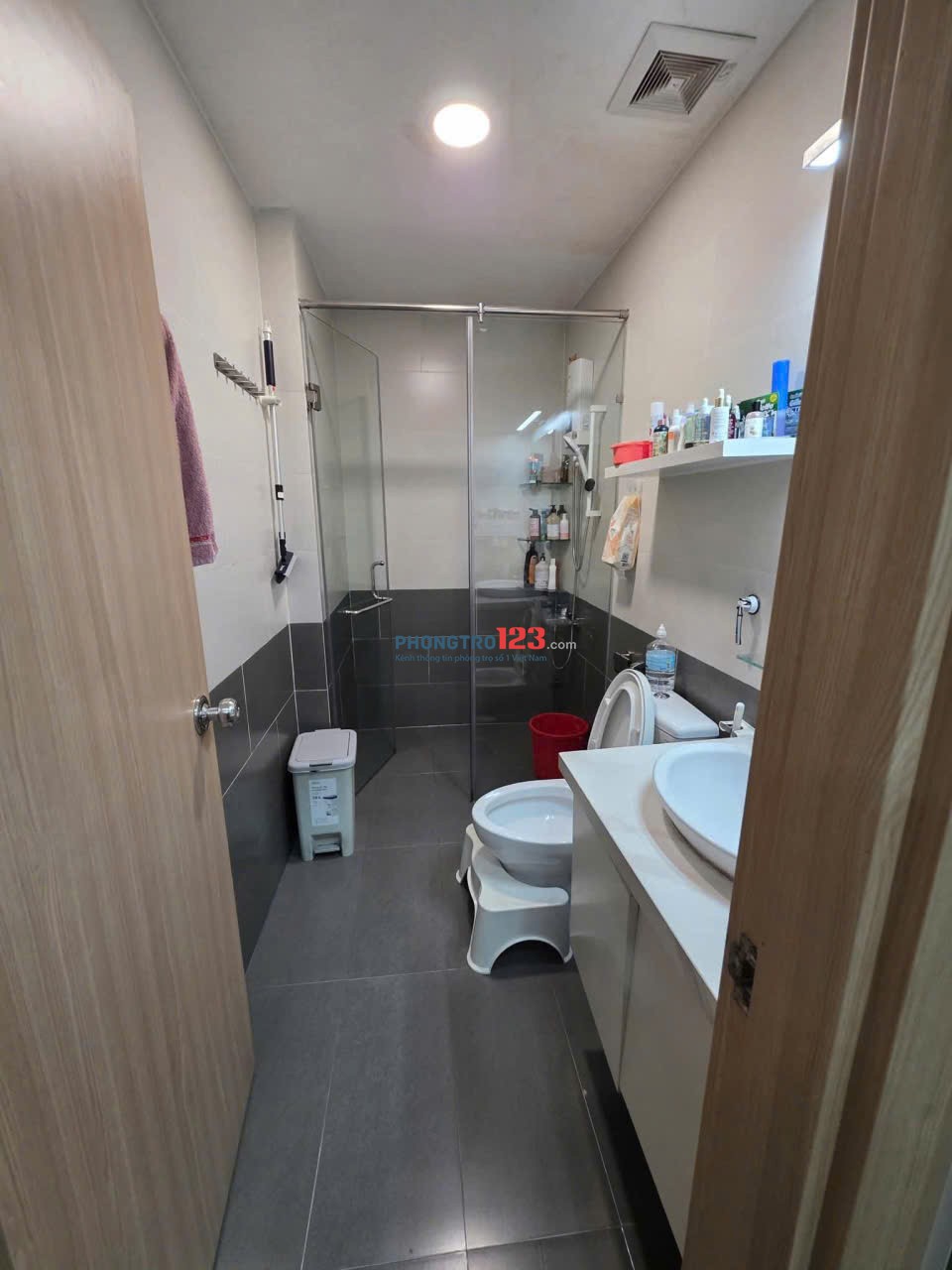 Chung cư Tô Ký Tower, Quận 12: 3p ngủ, máy lạnh, 8triệu, 80m2