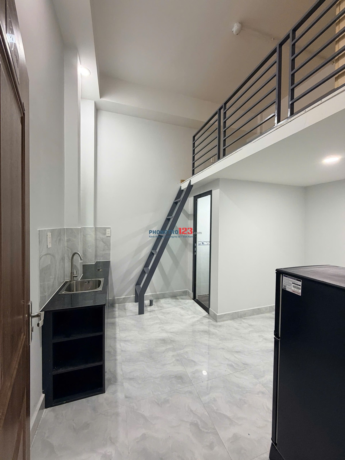CĂN HỘ CÓ GÁC DÀNH CHO SINH VIÊN TẠI LÊ VĂN VIỆT - FULL NỘI THẤT - CÁCH UTC2 500M