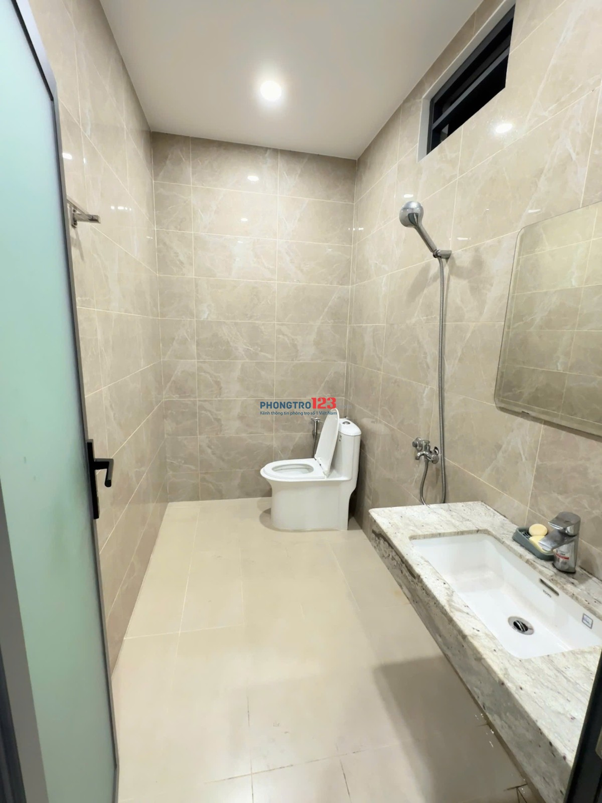 KTX Cao Cấp Nguyễn Gia Trí, Quận Bình Thạnh Chỉ Từ 1.800.000Đ/Tháng