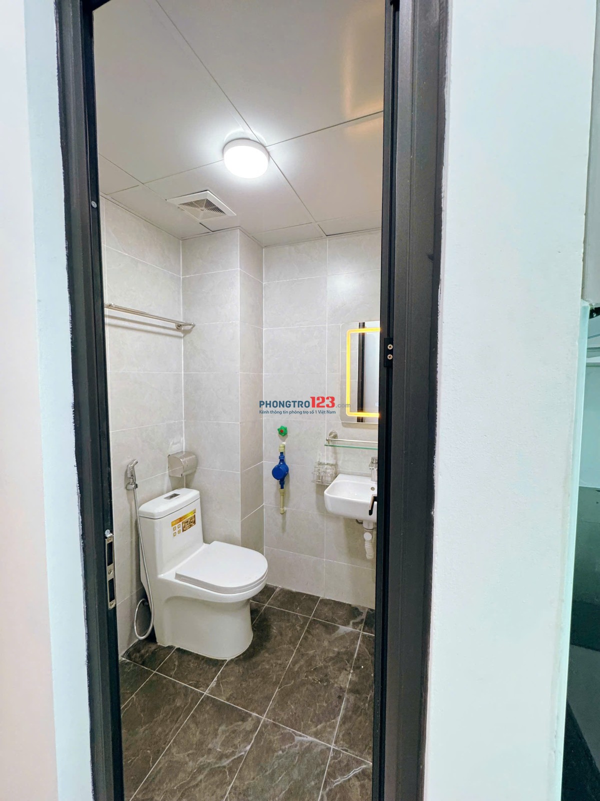 Địa chỉ : 77 Bùi Xương Trạch - Thanh Xuân Trống 5 phòng ở luôn