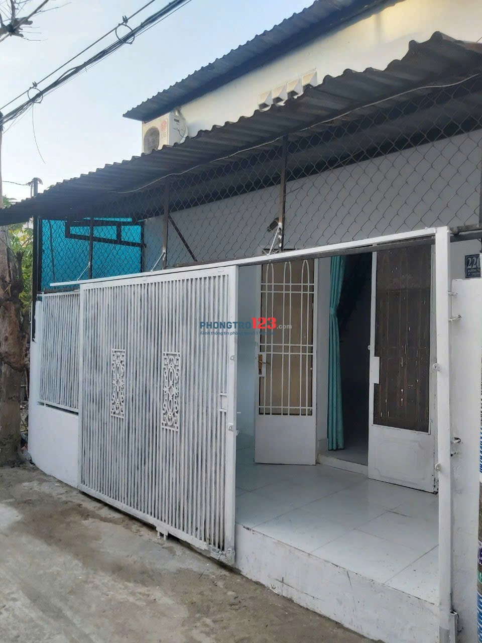 Cho thuê nhà nguyên căn gần Ngã Tư Ga quận 12, giá rẻ
