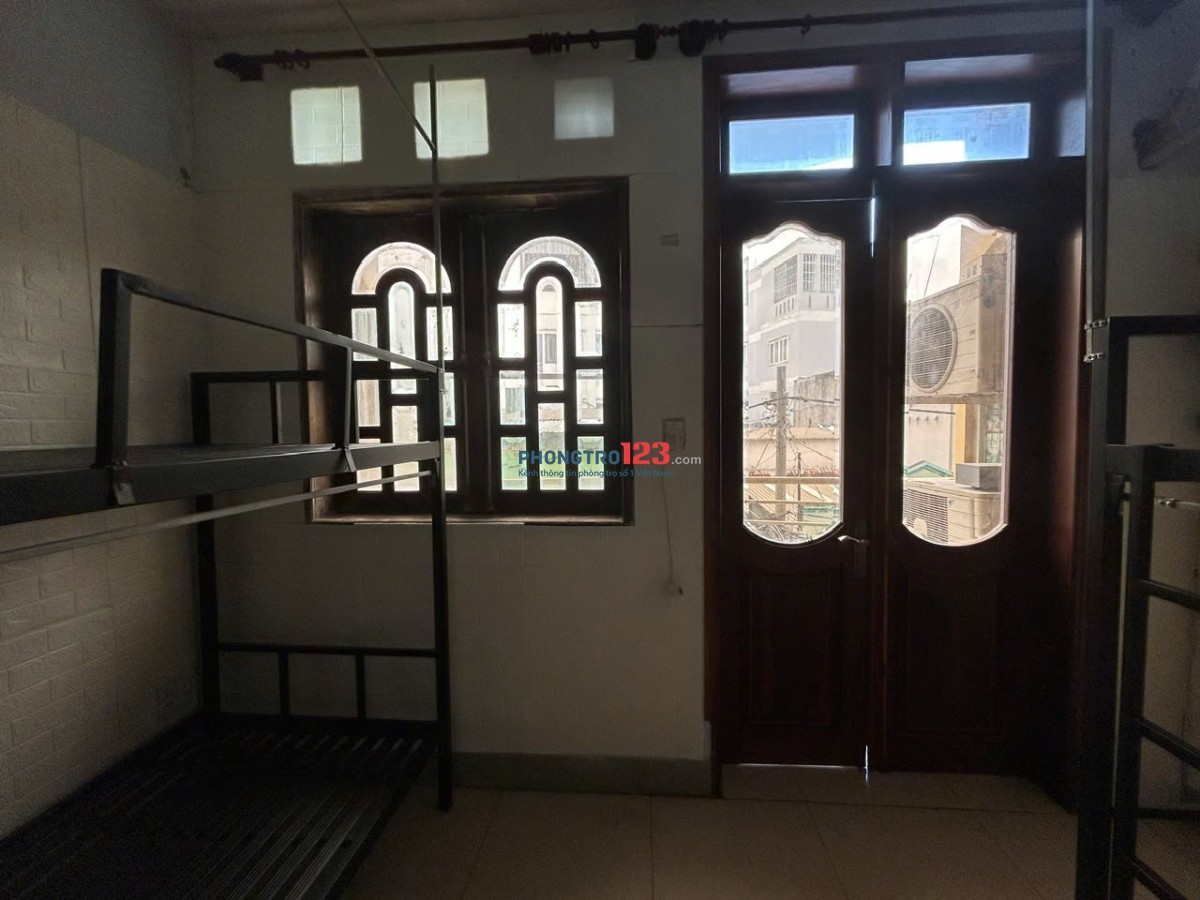 KTX Nữ Đỗ Xuân Hợp, Thủ Đức – Đối Diện Cổng Đại Học Văn Hóa – Chỉ Từ 1.400.000Đ/Tháng
