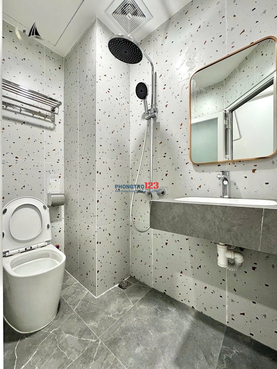 CHO THUÊ DUPLEX FULL NỘI THẤT – TONE TRẮNG XANH MINT - CV Hoàng Văn Thụ