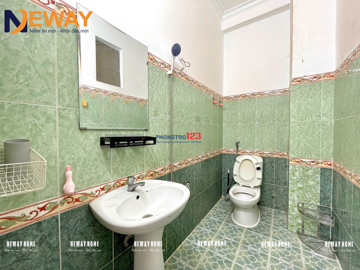 Phòng đủ Tiện Nghi ngay Trung Tâm quận Tân Phú