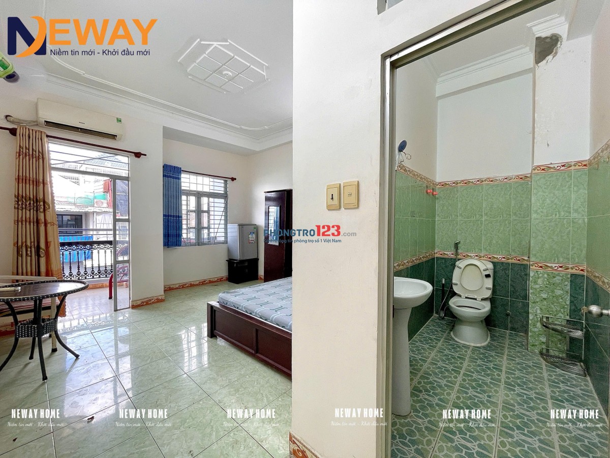 Phòng đủ Tiện Nghi ngay Trung Tâm quận Tân Phú