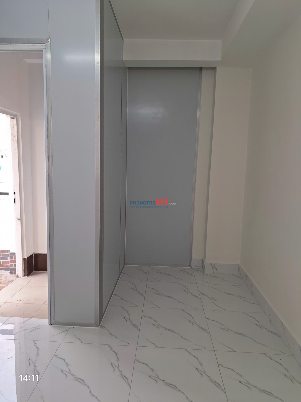 Penhouse 1PN full tiện nghi ngay Ngã 4 Lạc Long Quân - Âu Cơ thoáng đẹp mới làm xong