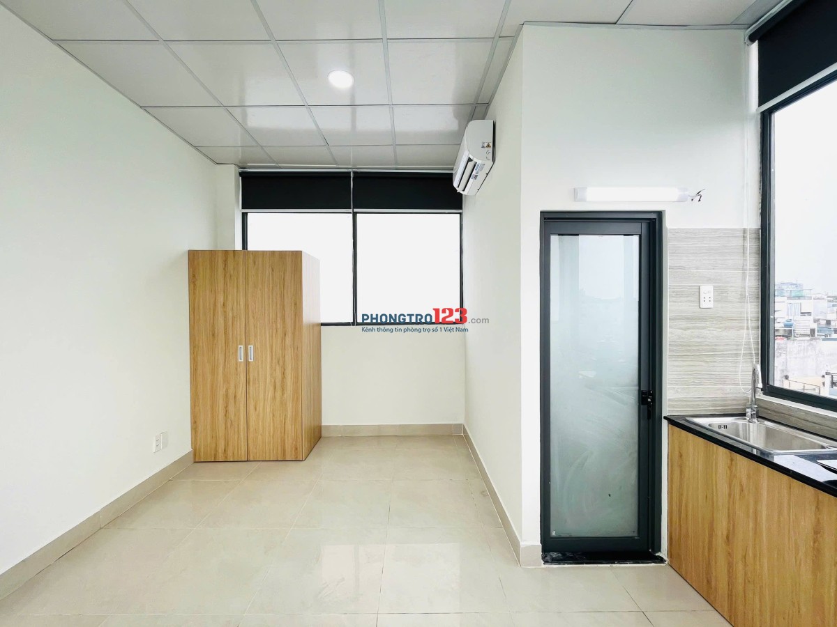 PHÒNG MỚI XÂY ĐÓN NẮNG NGAY PHAN VĂN HÂN TRUNG TÂM DỄ DI CHUYỂN