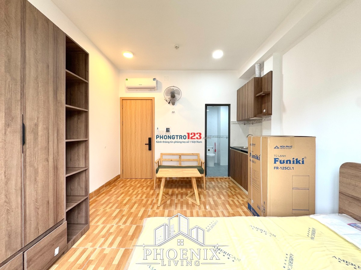 Căn Hộ Cao Cấp Full Nội Thất Đi Bộ Sang CVPM Quang Trung - Đông Bắc - Trung Mỹ Tây