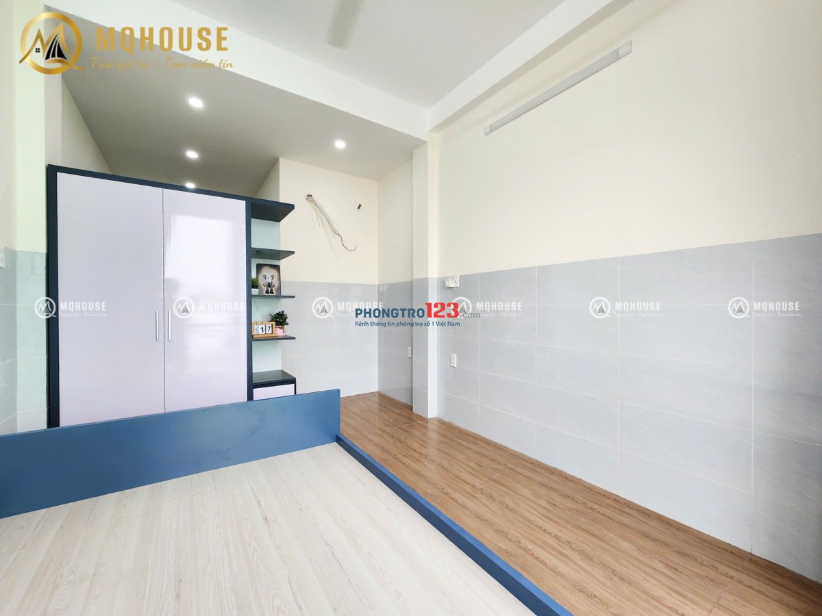 Studio View Ban Công Full Nội Thất Tách Bếp Ngay Lạc Long Quân