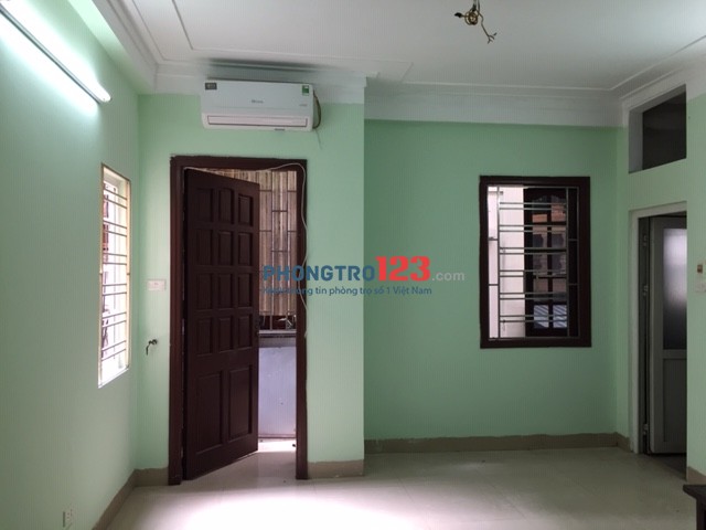 Cho thuê Phòng tại Ngõ 766, phố La Thành, Giảng Võ, Ba Đình, HN