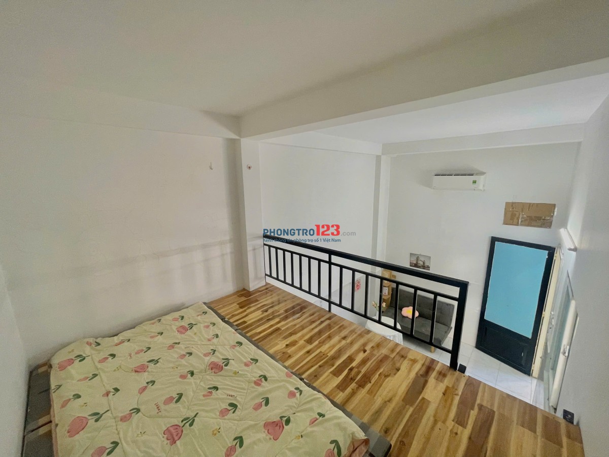 PHÒNG TRỌ GÁC CAO NGAY SAU LƯNG ĐẠI HỌC CÔNG THƯƠNG FULL NỘI THẤT