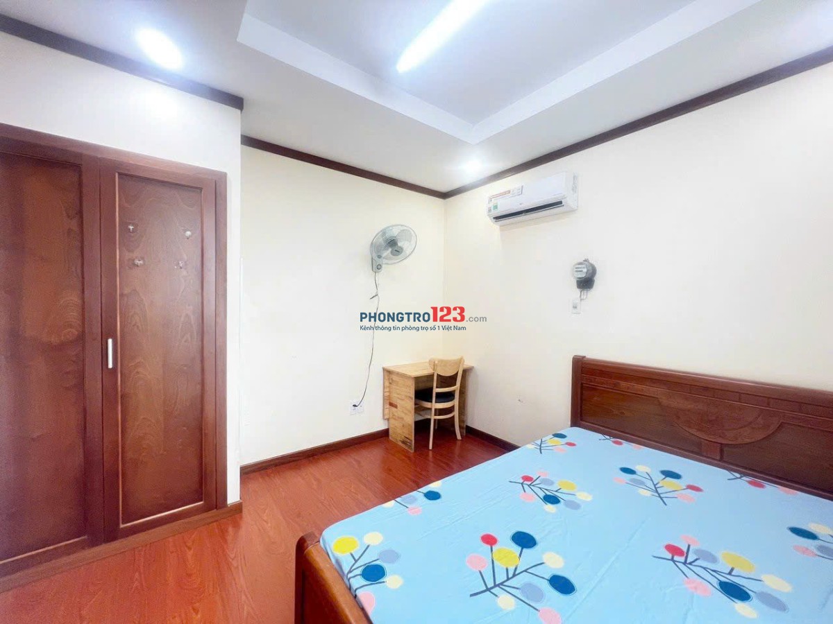 Phòng mới WC chung đầy đủ nội thất trong chung cư Hoàng Anh Thanh Bình với an ninh 24/24 ở Quận 7