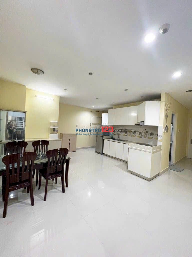 Phòng mới WC chung đầy đủ nội thất trong chung cư Hoàng Anh Thanh Bình với an ninh 24/24 ở Quận 7