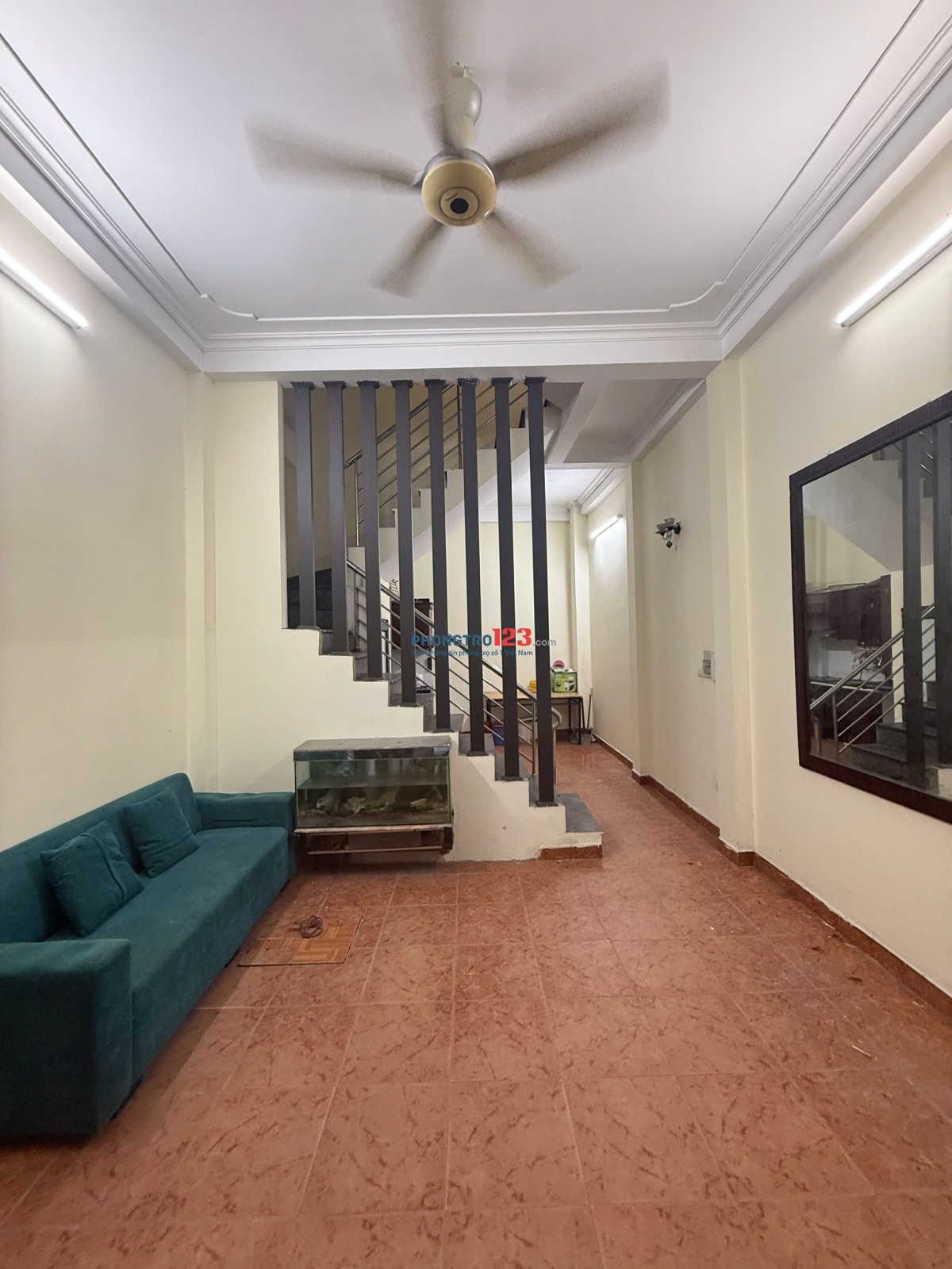 Cho thuê nhà 3 tầng, đường Trần Cung, phường xuân đỉnh, Hà Nội